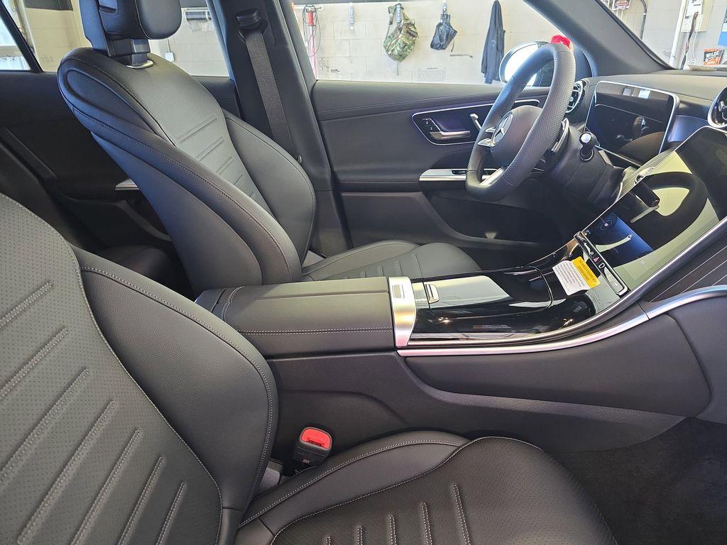 new 2026 Mercedes-Benz GLC 300 car, priced at $61,160