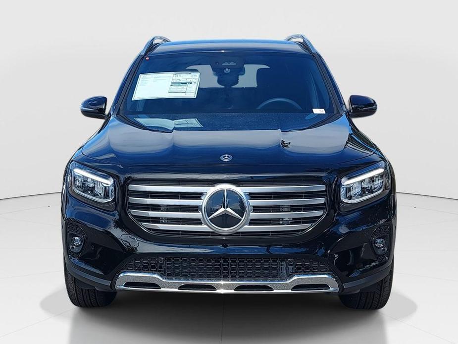 new 2025 Mercedes-Benz GLB 250 car, priced at $47,145