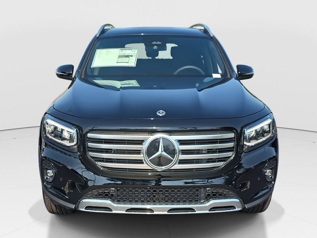 new 2025 Mercedes-Benz GLB 250 car, priced at $47,145