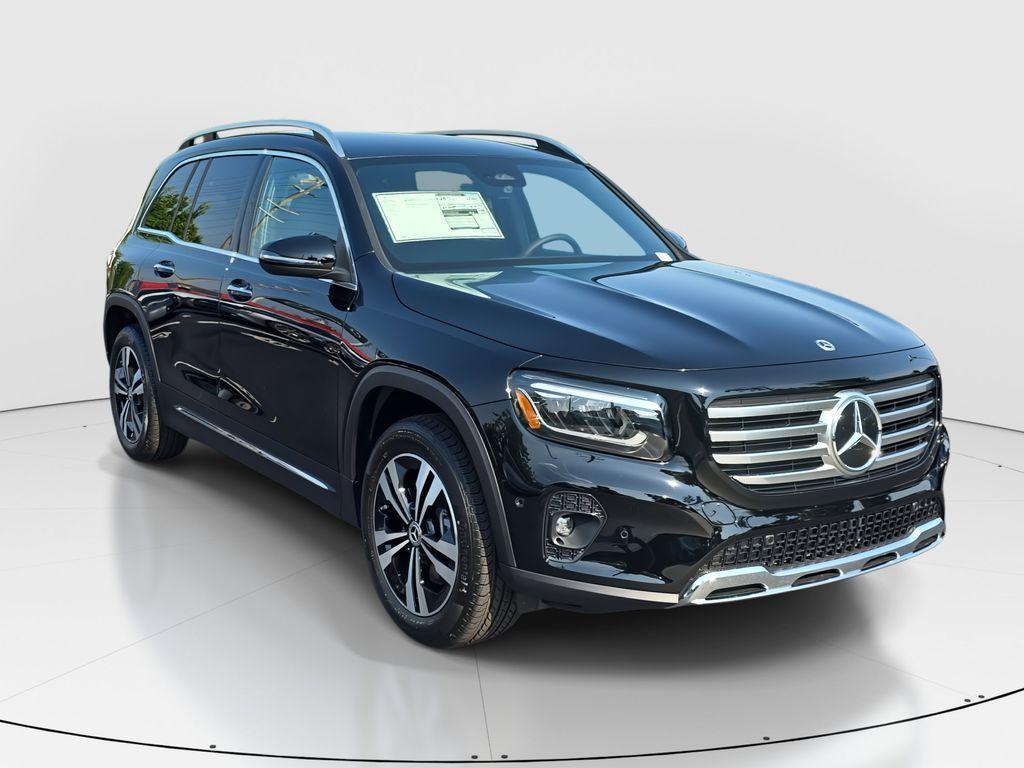 new 2025 Mercedes-Benz GLB 250 car, priced at $47,145