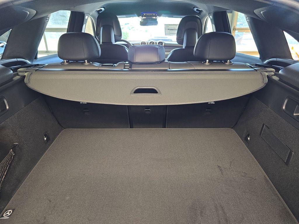 new 2026 Mercedes-Benz GLC 300 car, priced at $58,035