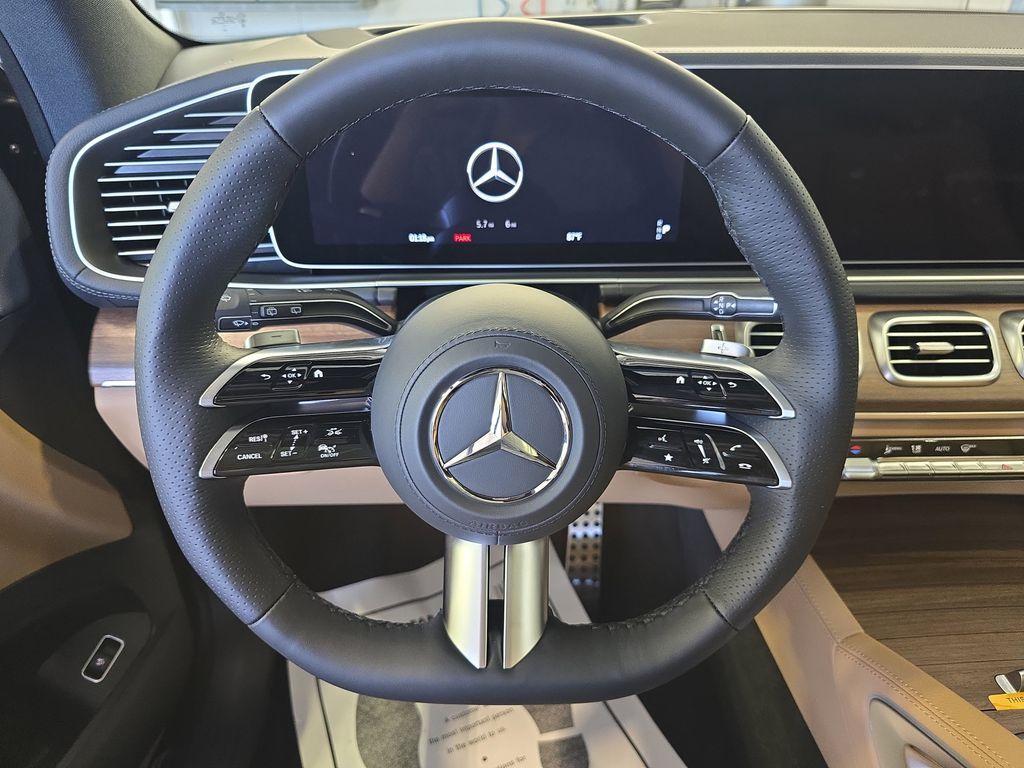 new 2025 Mercedes-Benz GLS 450 car, priced at $103,965