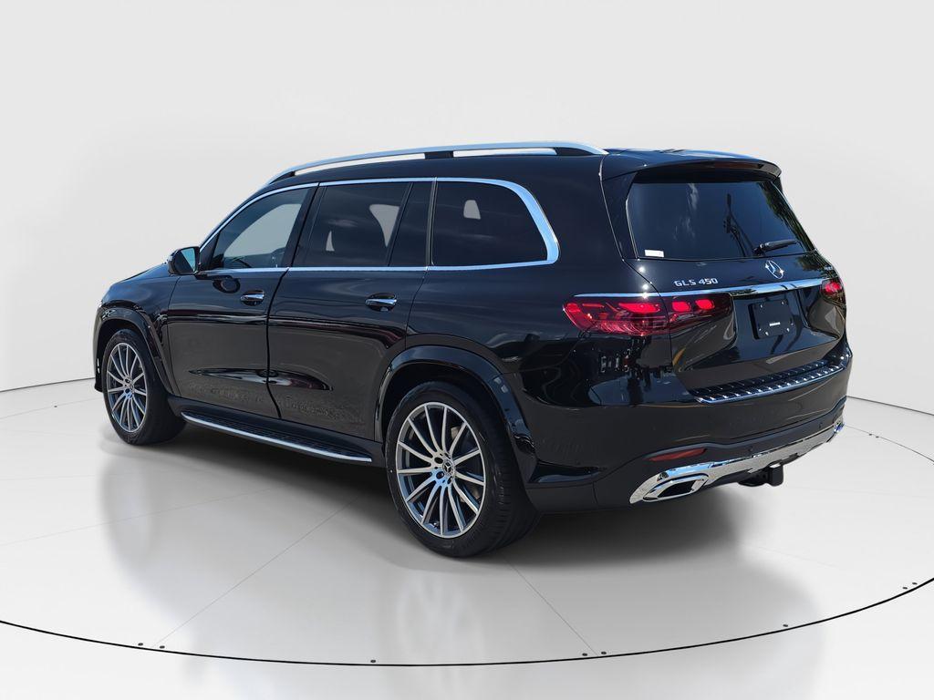 new 2025 Mercedes-Benz GLS 450 car, priced at $103,965