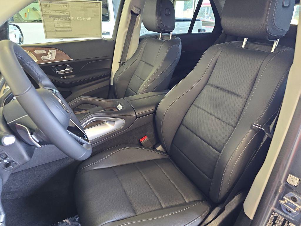new 2025 Mercedes-Benz GLE 350 car, priced at $72,095