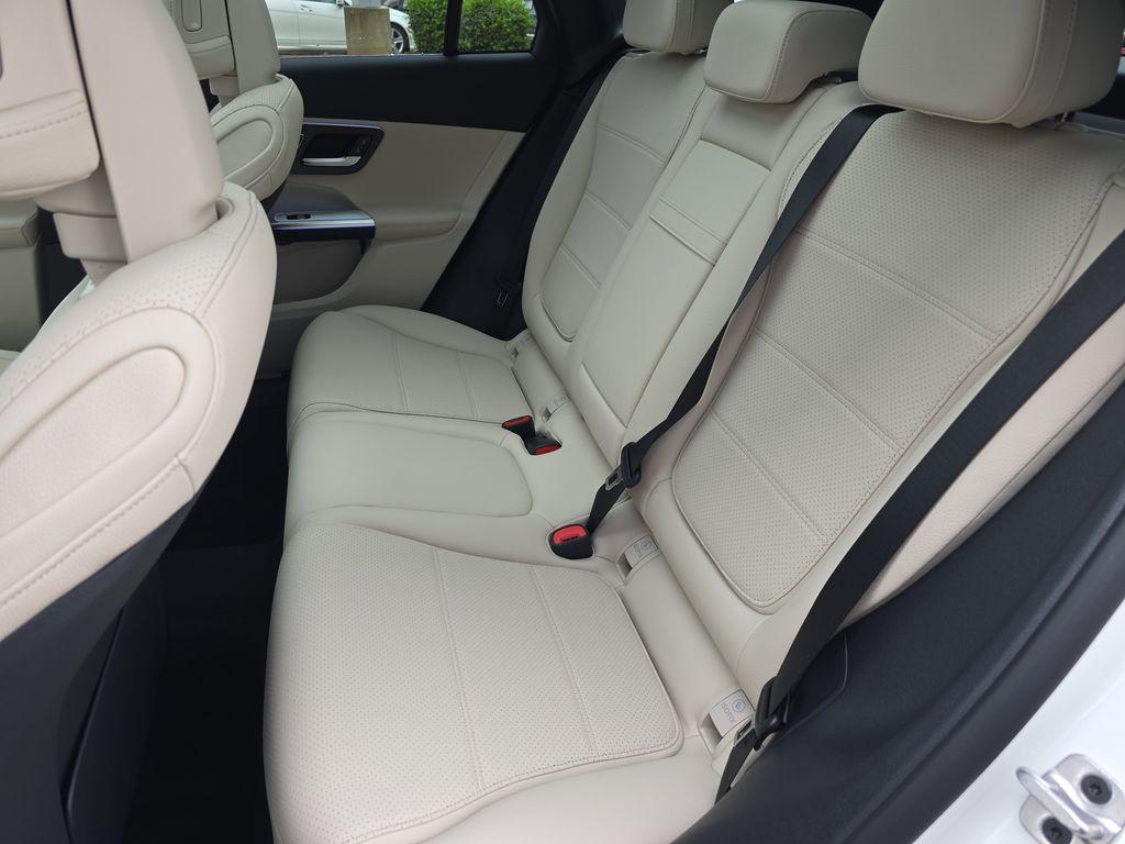 new 2025 Mercedes-Benz GLC 300 car, priced at $56,385