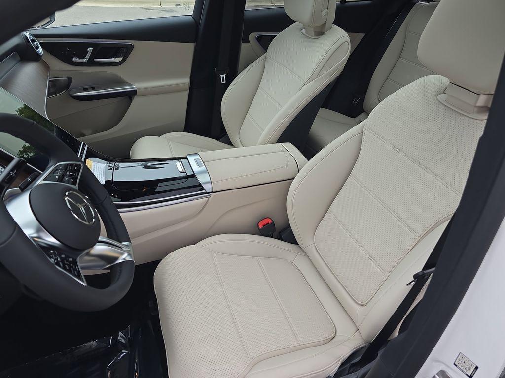 new 2025 Mercedes-Benz GLC 300 car, priced at $56,385