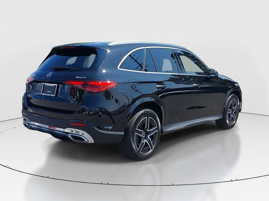 new 2024 Mercedes-Benz GLC 300 car, priced at $58,335