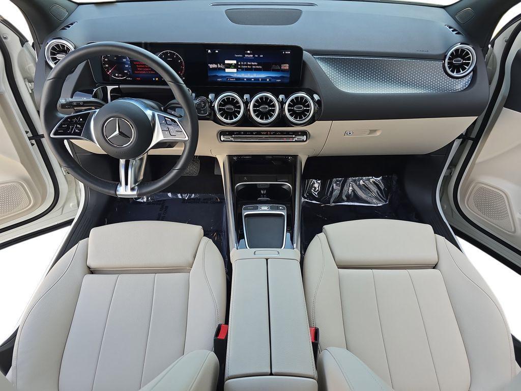 used 2025 Mercedes-Benz GLA 250 car, priced at $45,315