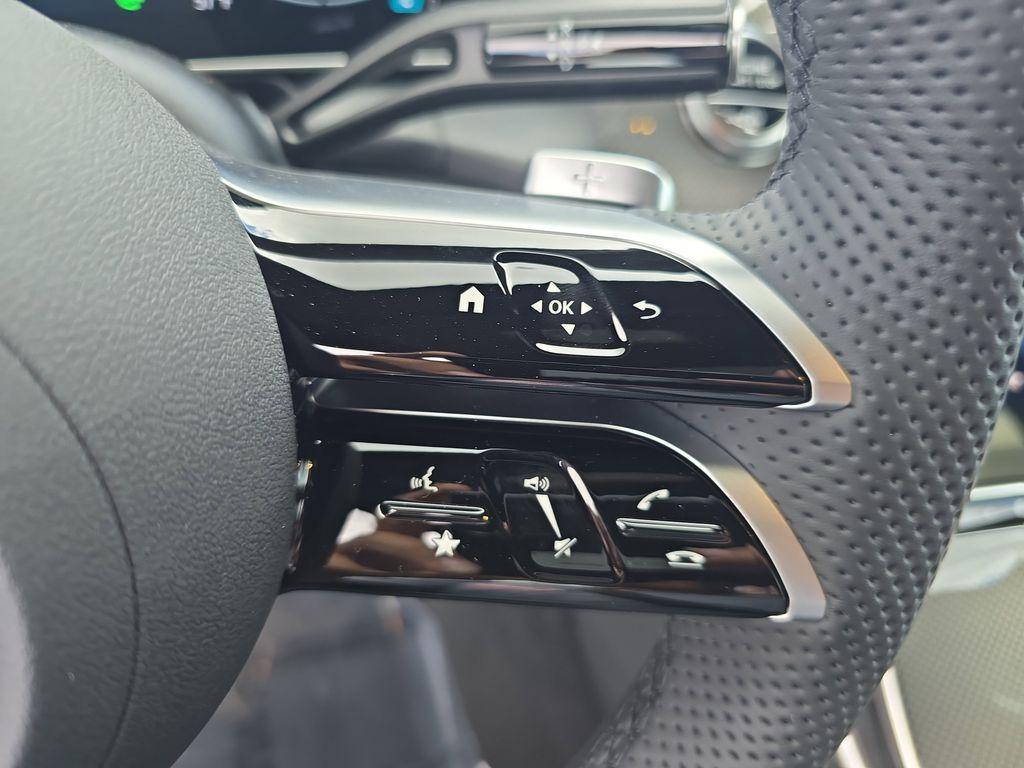 new 2025 Mercedes-Benz GLC 300 car, priced at $57,600
