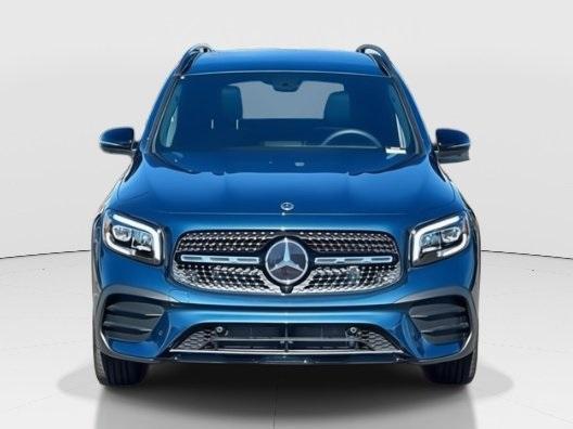 new 2023 Mercedes-Benz GLB 250 car, priced at $53,390