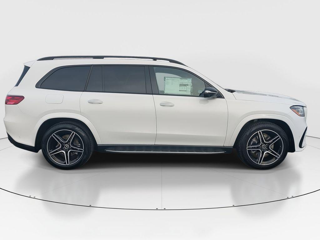 new 2025 Mercedes-Benz GLS 450 car, priced at $99,565