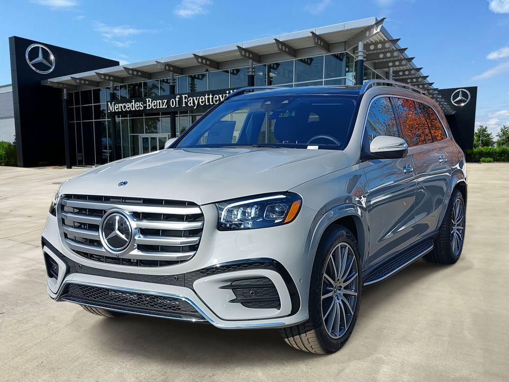 new 2025 Mercedes-Benz GLS 450 car, priced at $101,275