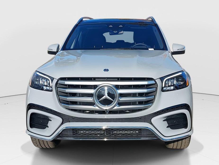 new 2025 Mercedes-Benz GLS 450 car, priced at $101,275