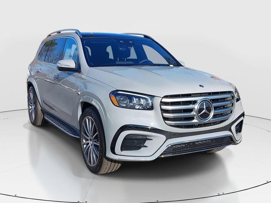 new 2025 Mercedes-Benz GLS 450 car, priced at $101,275