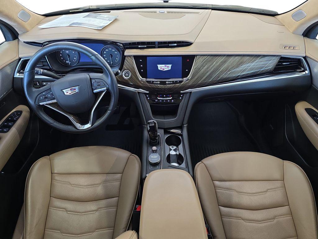 used 2022 Cadillac XT6 car, priced at $36,540