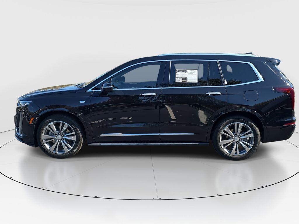 used 2022 Cadillac XT6 car, priced at $36,540