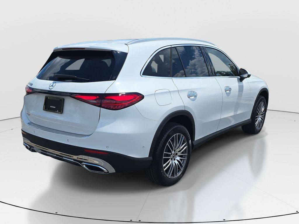 new 2025 Mercedes-Benz GLC 300 car, priced at $62,145