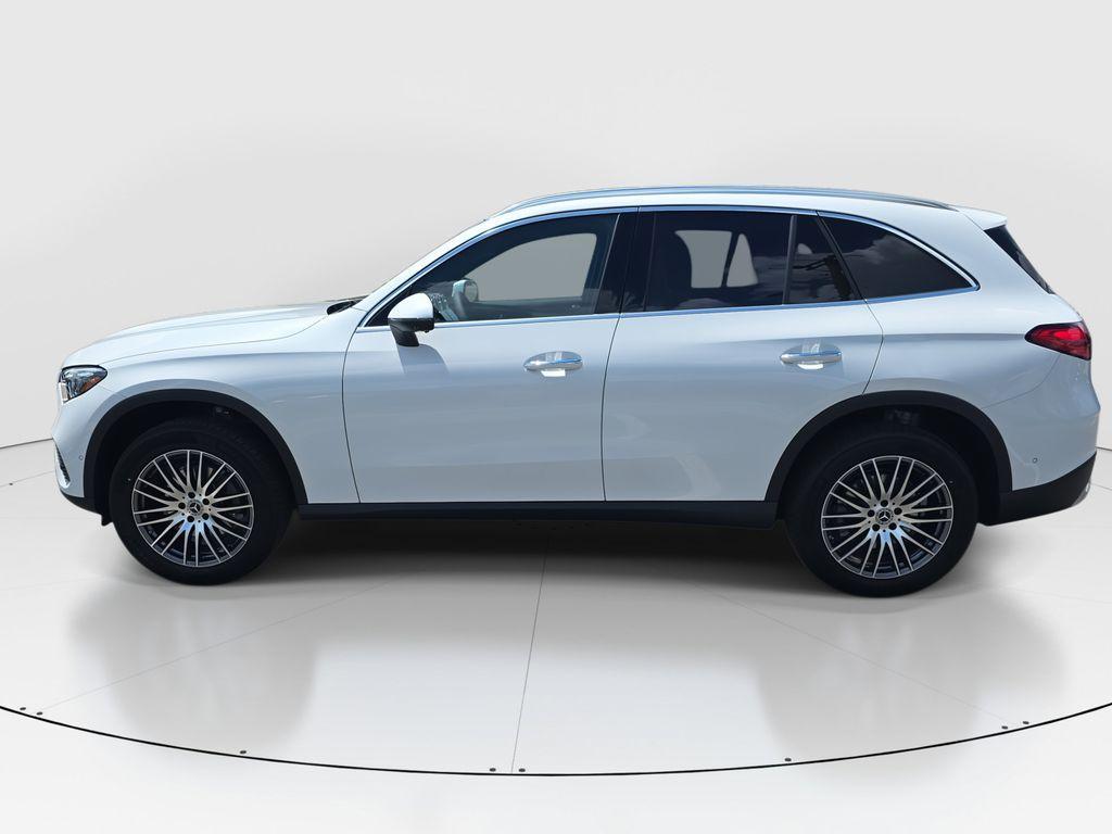 new 2025 Mercedes-Benz GLC 300 car, priced at $62,145
