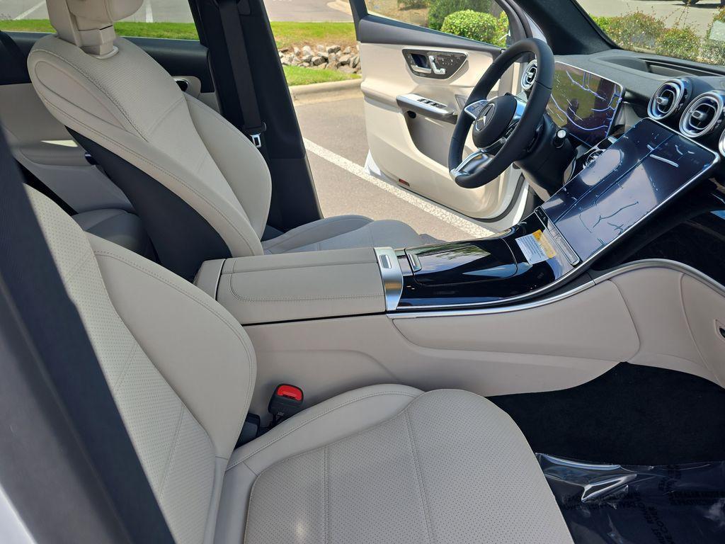 new 2025 Mercedes-Benz GLC 300 car, priced at $62,145
