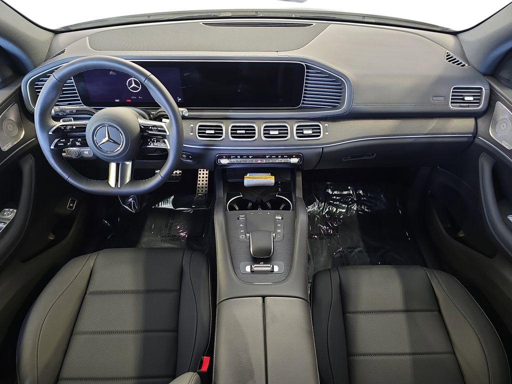 new 2025 Mercedes-Benz GLS 450 car, priced at $94,185