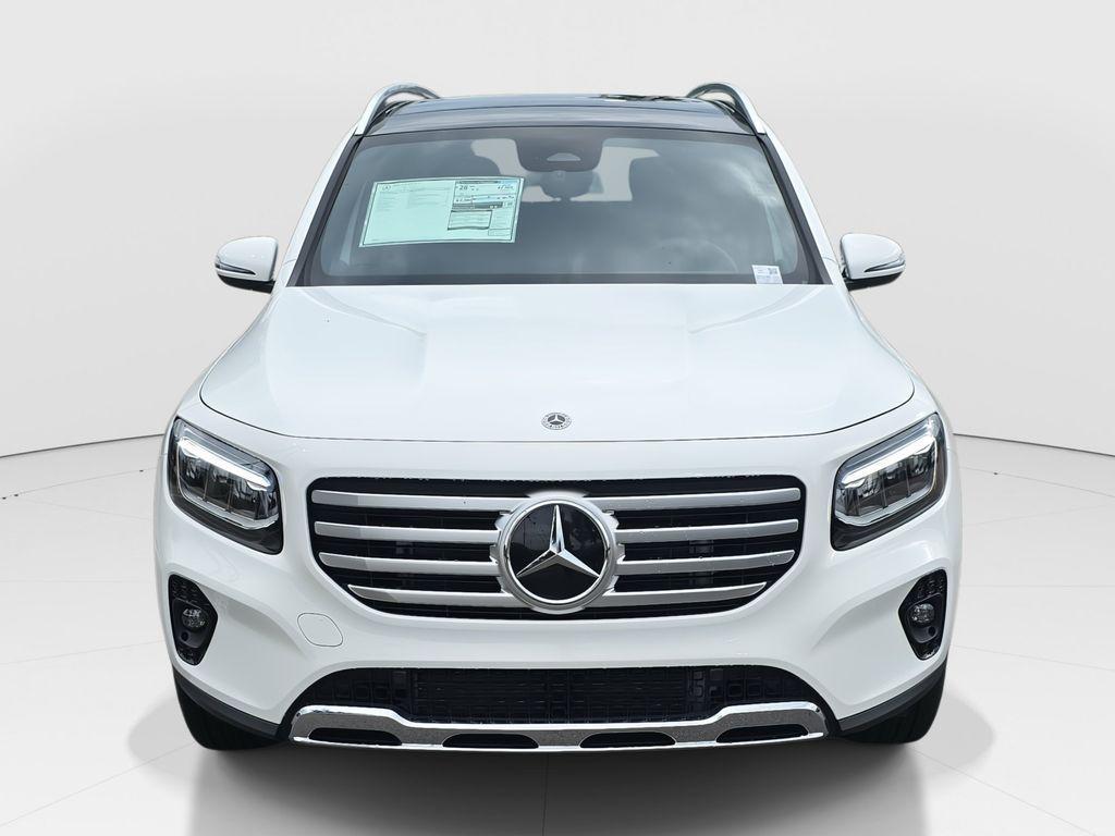 new 2025 Mercedes-Benz GLB 250 car, priced at $47,195