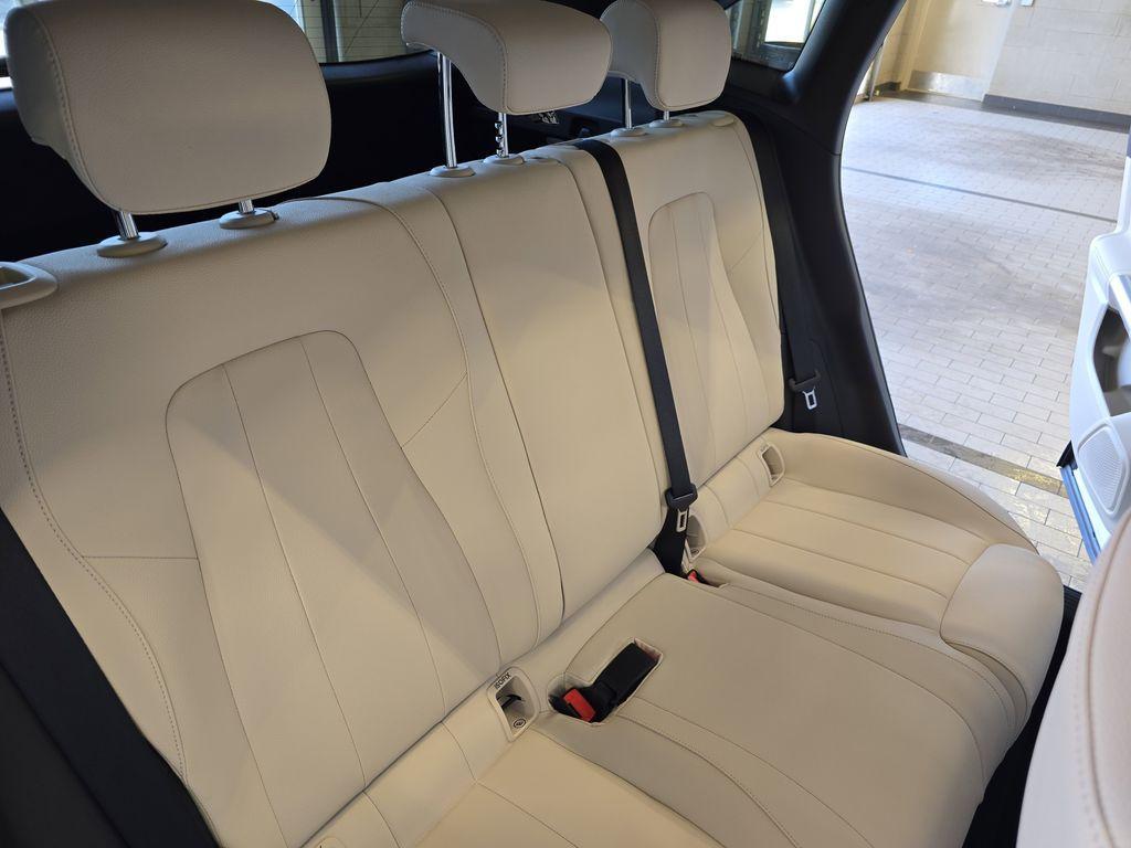 used 2025 Mercedes-Benz GLA 250 car, priced at $38,380