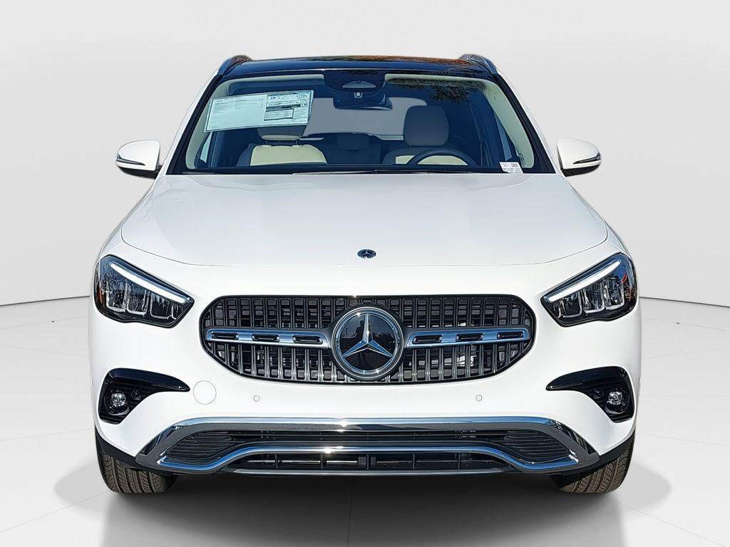 new 2025 Mercedes-Benz GLA 250 car, priced at $46,365