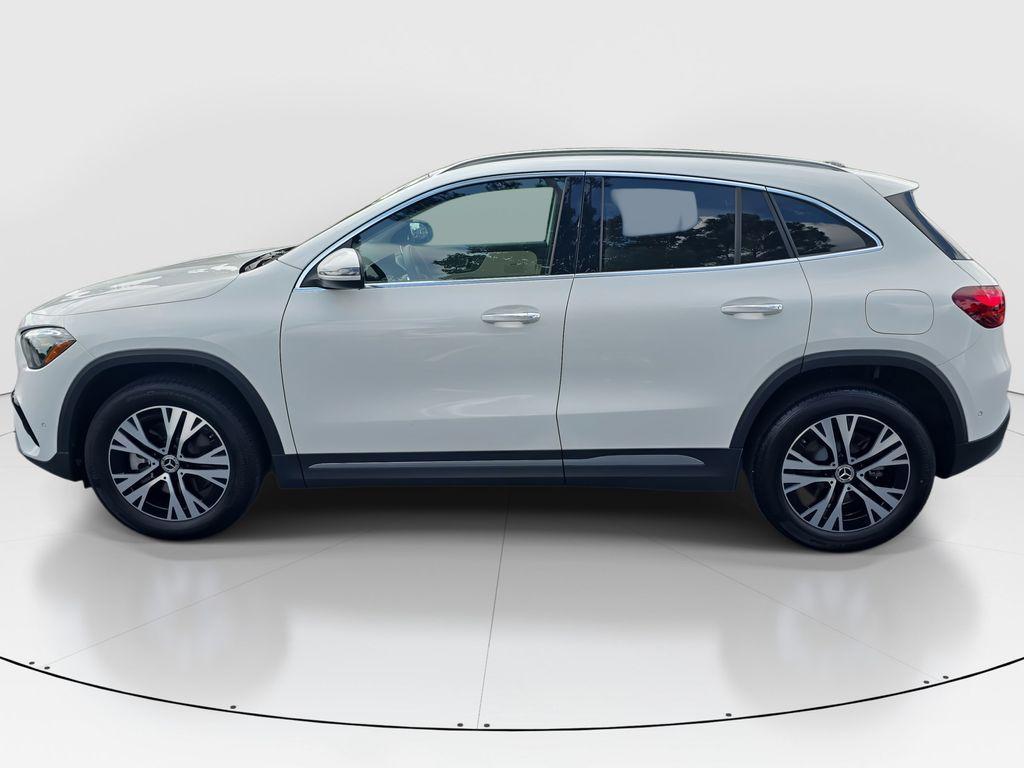 used 2025 Mercedes-Benz GLA 250 car, priced at $46,365