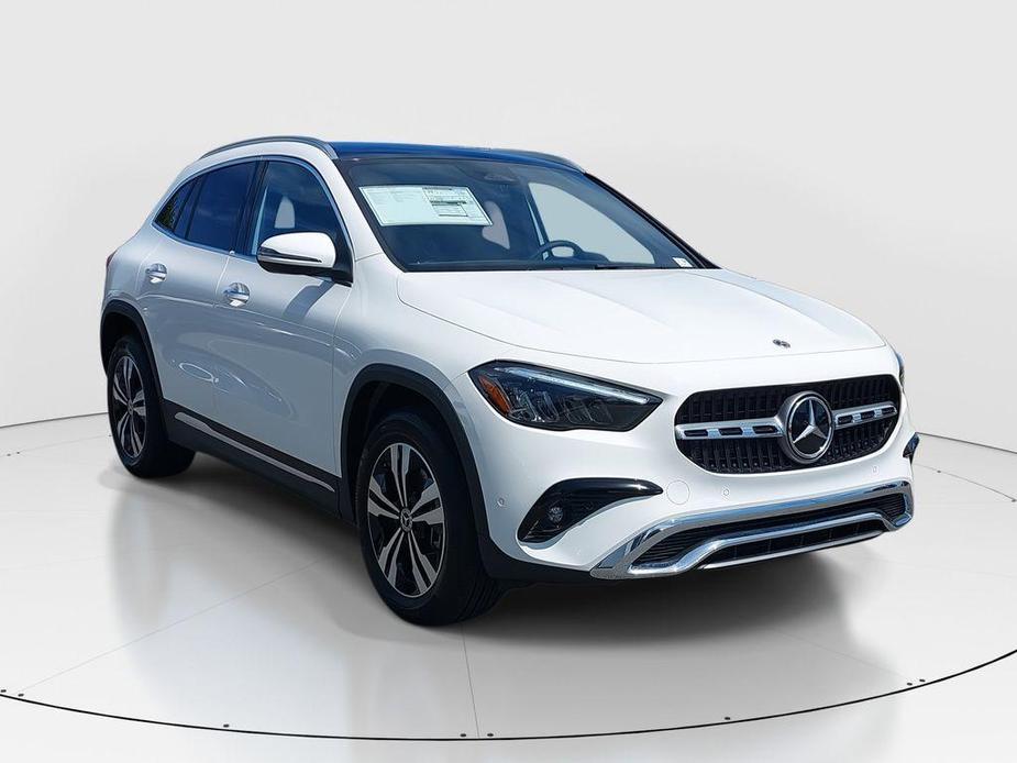 new 2025 Mercedes-Benz GLA 250 car, priced at $48,440