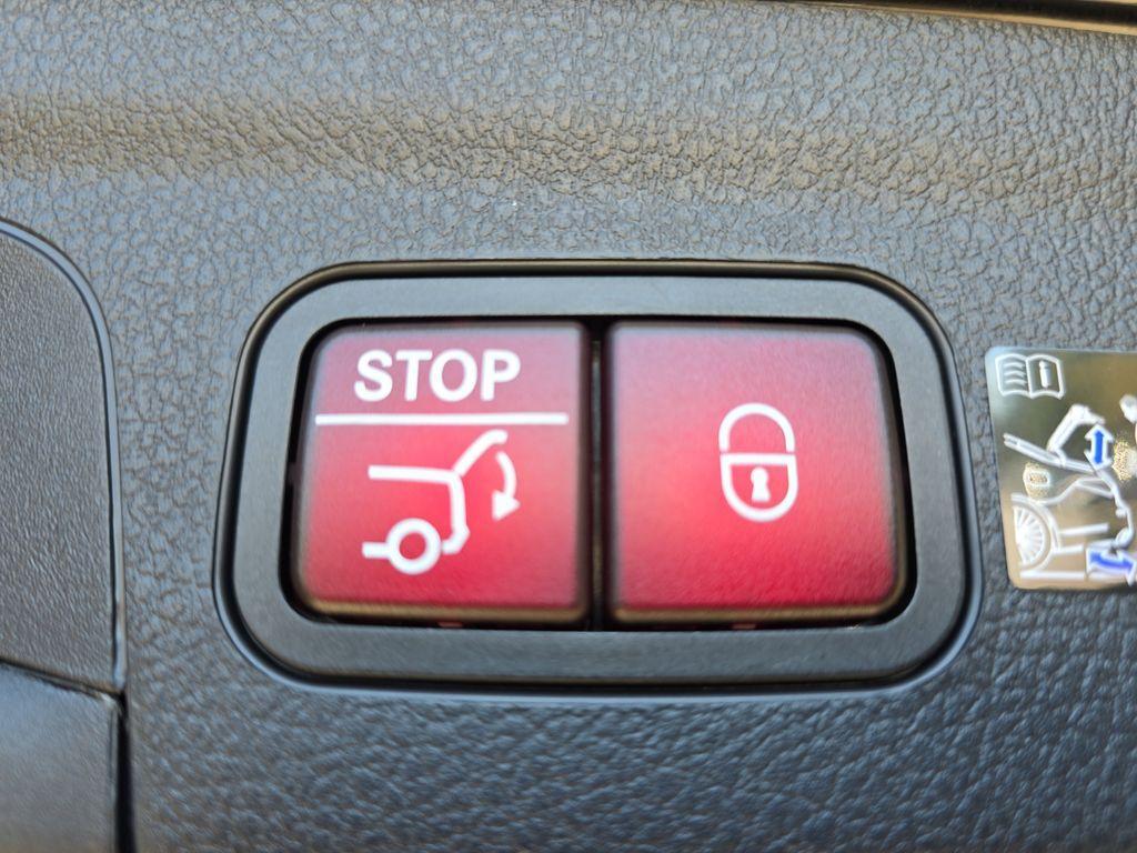 new 2026 Mercedes-Benz GLE 350 car, priced at $74,760