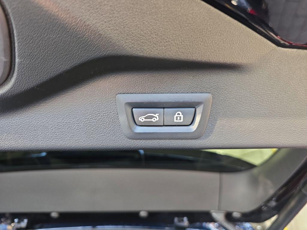 used 2022 BMW X5 car, priced at $38,581