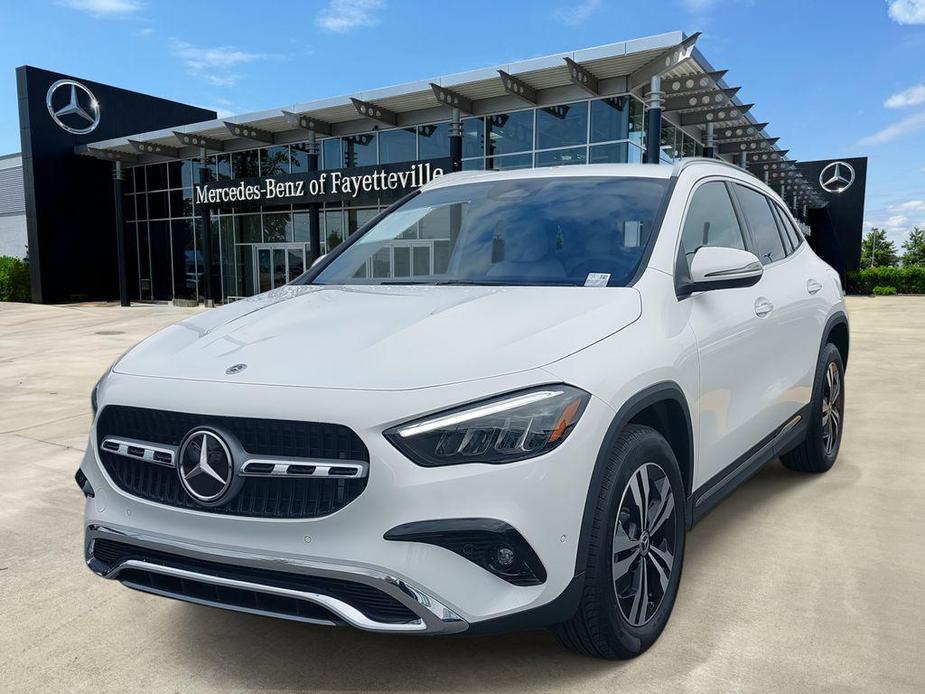 new 2025 Mercedes-Benz GLA 250 car, priced at $44,345