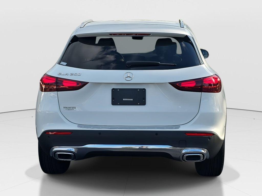 used 2025 Mercedes-Benz GLA 250 car, priced at $43,672