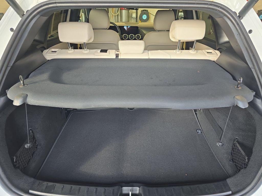 used 2025 Mercedes-Benz GLA 250 car, priced at $43,672