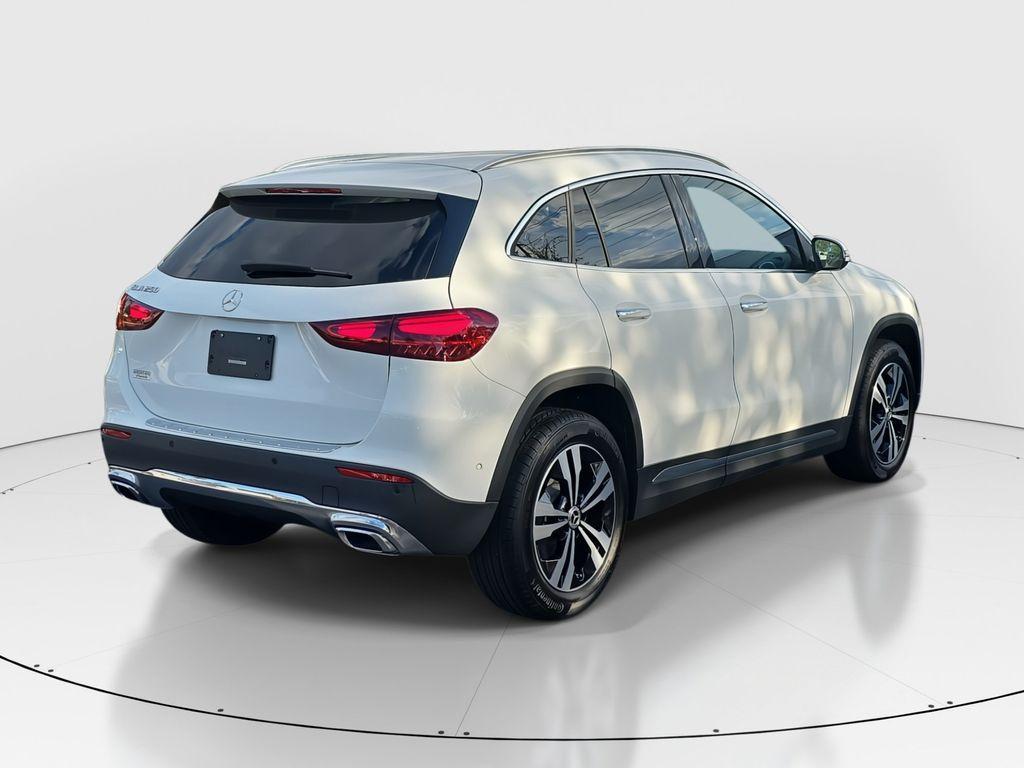 used 2025 Mercedes-Benz GLA 250 car, priced at $43,672