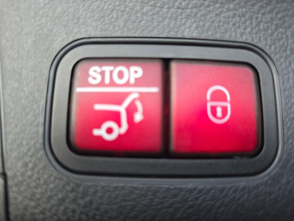 used 2025 Mercedes-Benz GLA 250 car, priced at $43,672