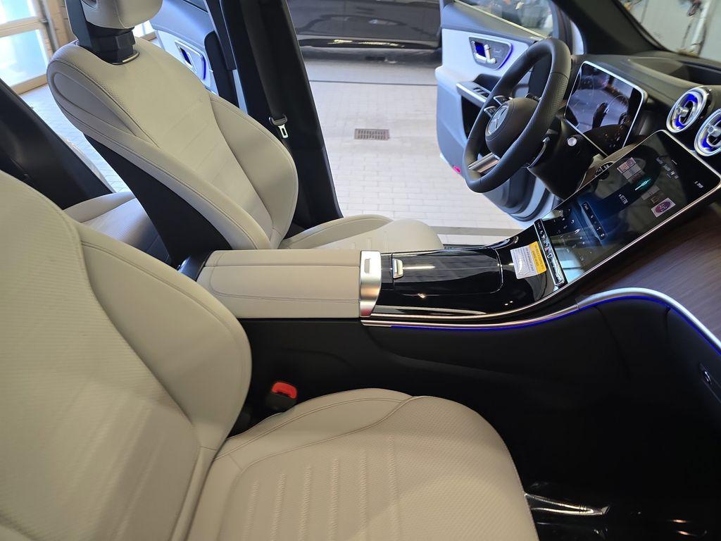 new 2025 Mercedes-Benz GLC 350e car, priced at $75,505