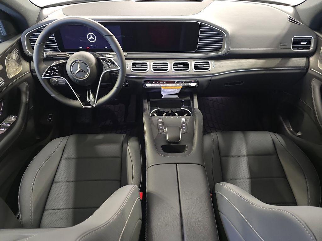 new 2026 Mercedes-Benz GLE 450 car, priced at $81,695