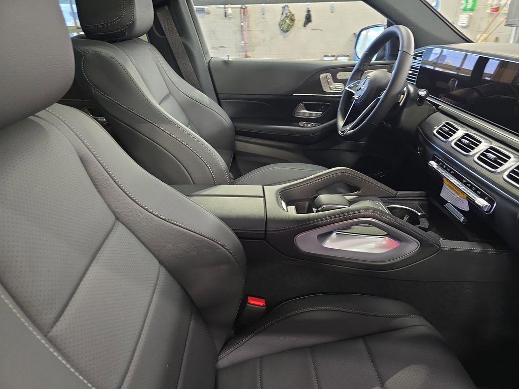 new 2026 Mercedes-Benz GLE 450 car, priced at $81,695