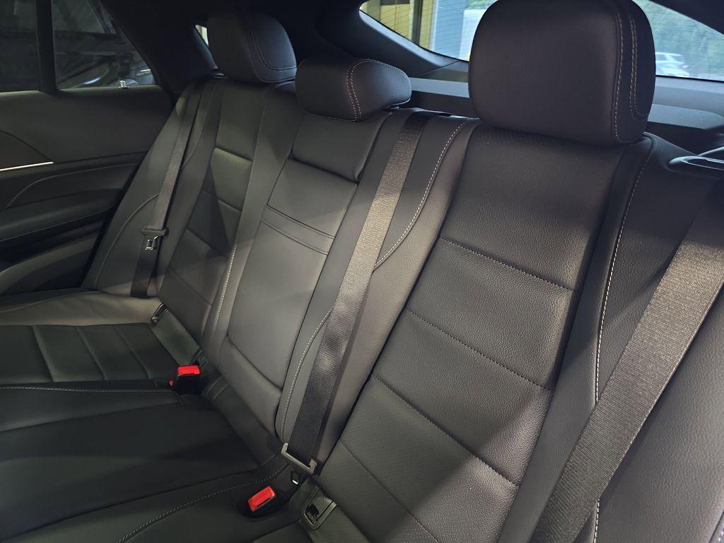 new 2026 Mercedes-Benz GLE 450 car, priced at $81,695
