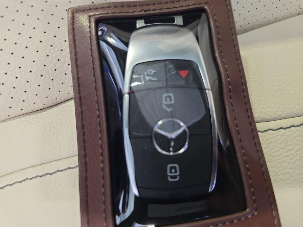 new 2025 Mercedes-Benz GLE 350 car, priced at $76,975