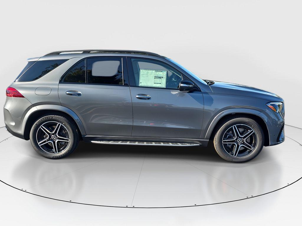 new 2026 Mercedes-Benz GLE 450 car, priced at $81,545