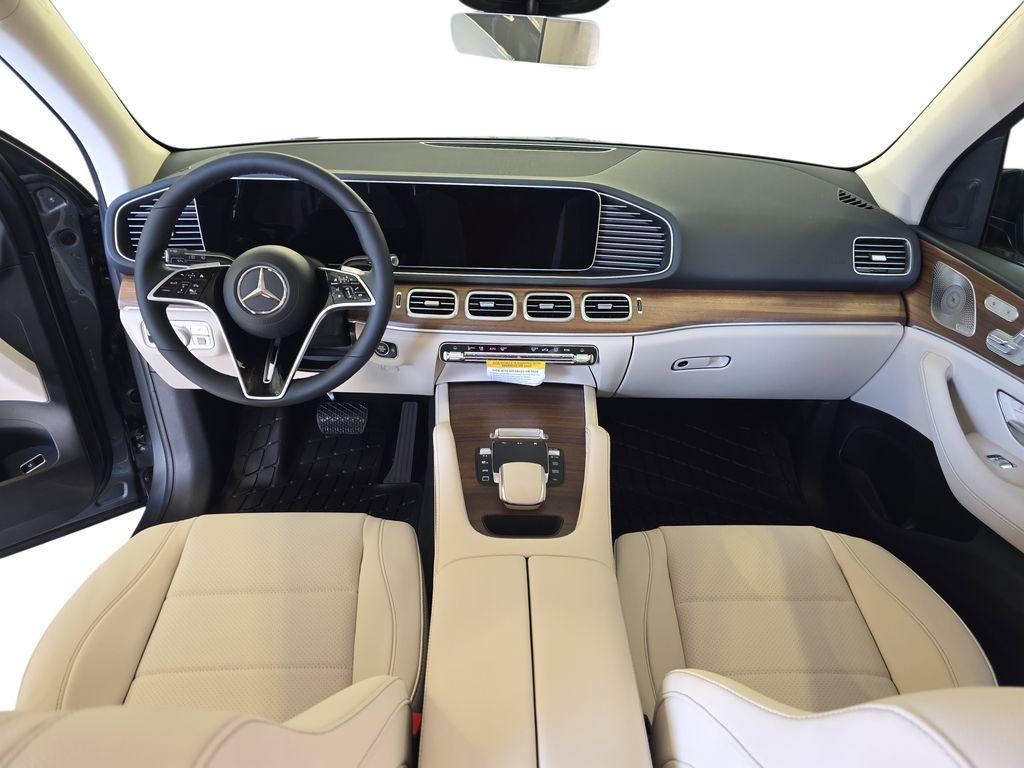 new 2026 Mercedes-Benz GLE 450 car, priced at $81,545