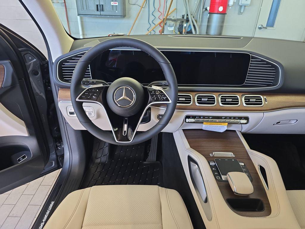 new 2026 Mercedes-Benz GLE 450 car, priced at $81,545