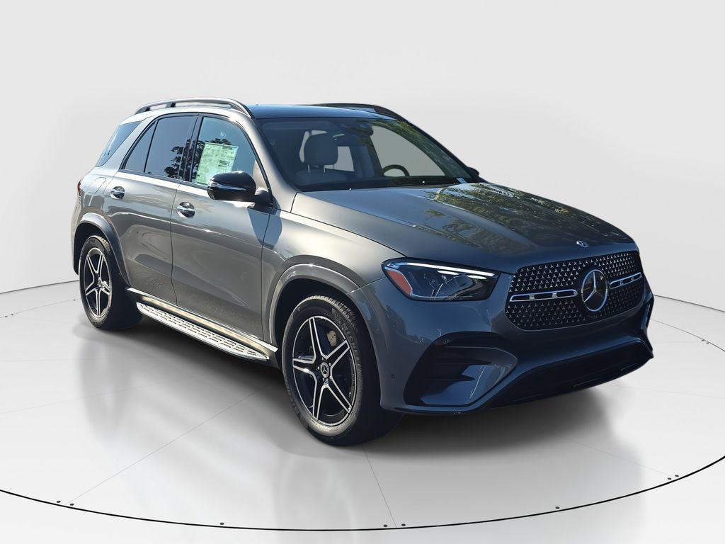 new 2026 Mercedes-Benz GLE 450 car, priced at $81,545