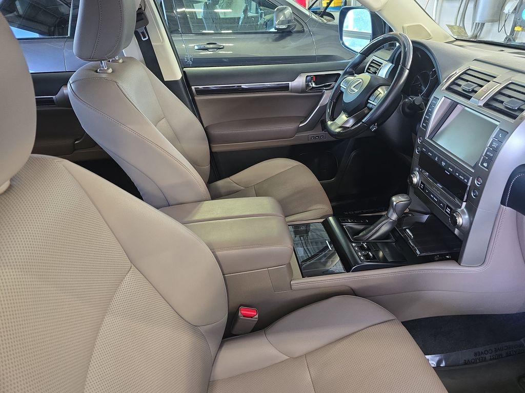 used 2020 Lexus GX 460 car, priced at $39,612