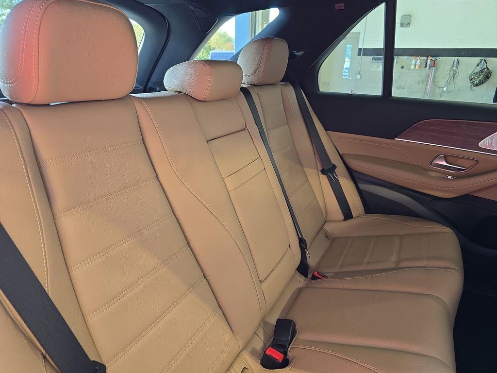 new 2026 Mercedes-Benz GLE 350 car, priced at $77,900