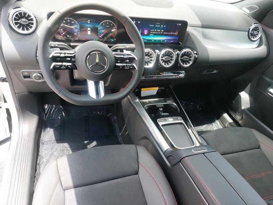 used 2025 Mercedes-Benz GLA 250 car, priced at $50,950