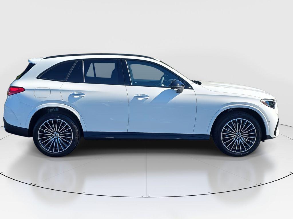 new 2026 Mercedes-Benz GLC 300 car, priced at $56,585
