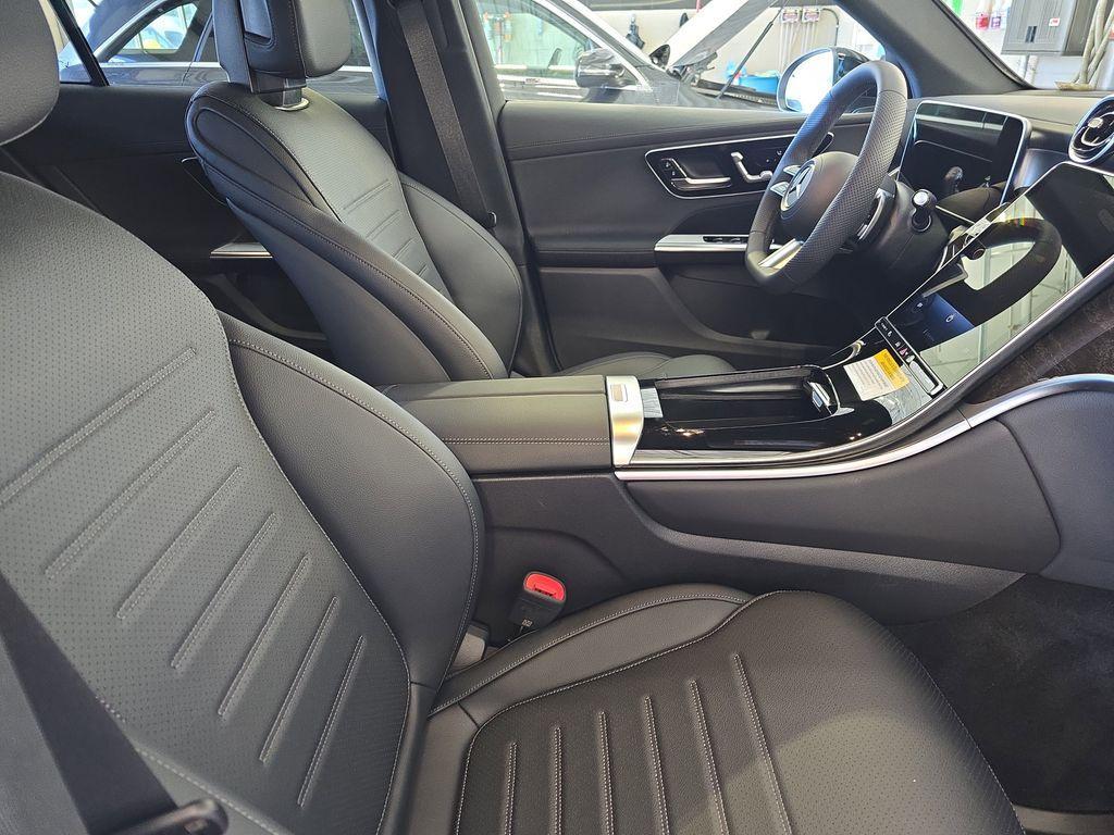 new 2026 Mercedes-Benz GLC 300 car, priced at $56,585